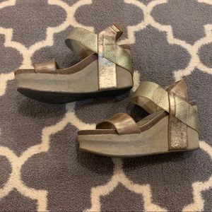 VGUC Gold OTBT Wedges